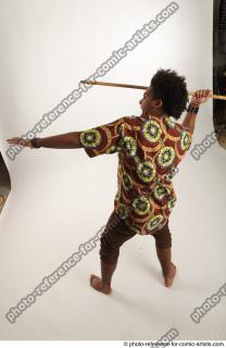 18 2018 01 GARSON AFRICAN THROWING POSE